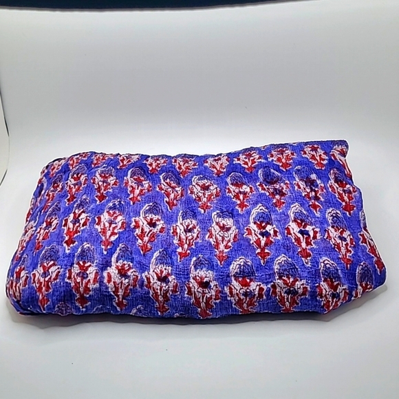 Red White & Blue Laced Scarf - Picture 6 of 7